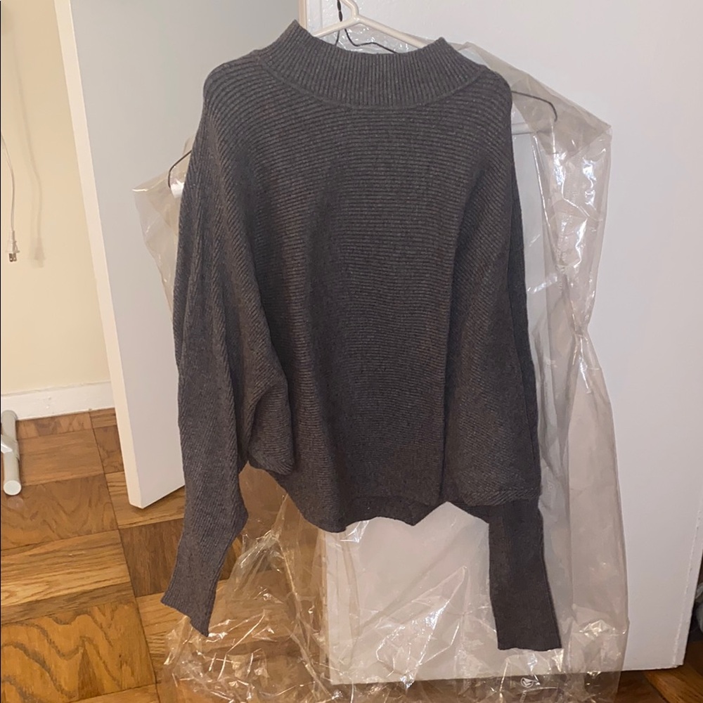 Women's Gray Sweater